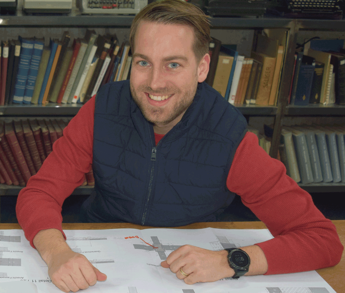 smt: Moritz Zwicky